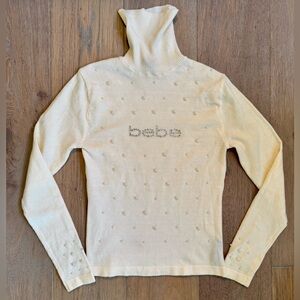 Bebe Logo Rhinestone & Pearls Beige Turtleneck Pullover Long Sleeve Sweater Sz M